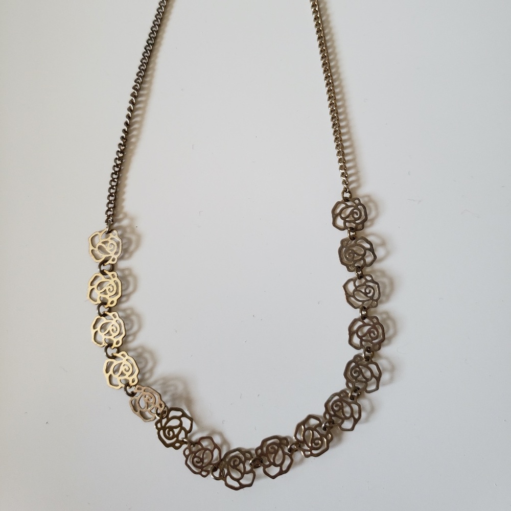 Gold Flower Choker
